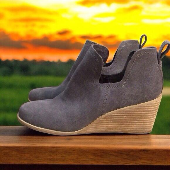 Toms Kallie Wedge Ankle Boots Color Gray Women's Size 8.5 - Picture 1 of 9